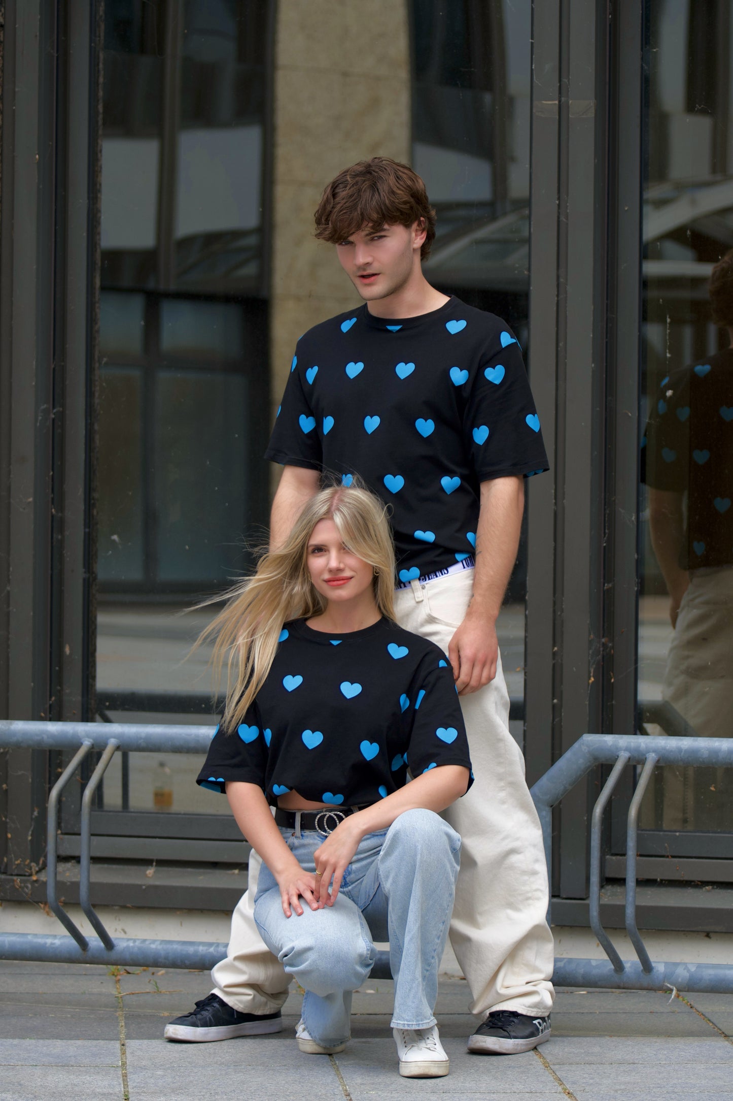 BYOH x JAHLY | Herz T-Shirt Blau-Schwarz OVERSIZED